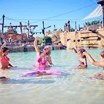 Mobil Confortable Avec Terrasse A Pour 5 Personnes - Api-1-52-820 Camping Agde