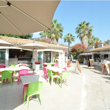 Campingplads Mobil Confortable Avec Terrasse A Pour 5 Personnes - Api-1-52-820 Agde